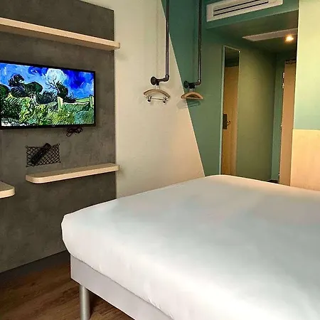 Hotel Ibis Budget Velodrome Loudéac
